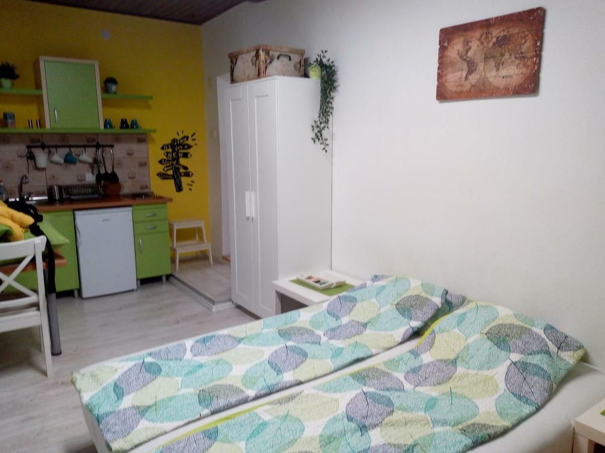Studio Jolie Apartment Novi Sad Luaran gambar